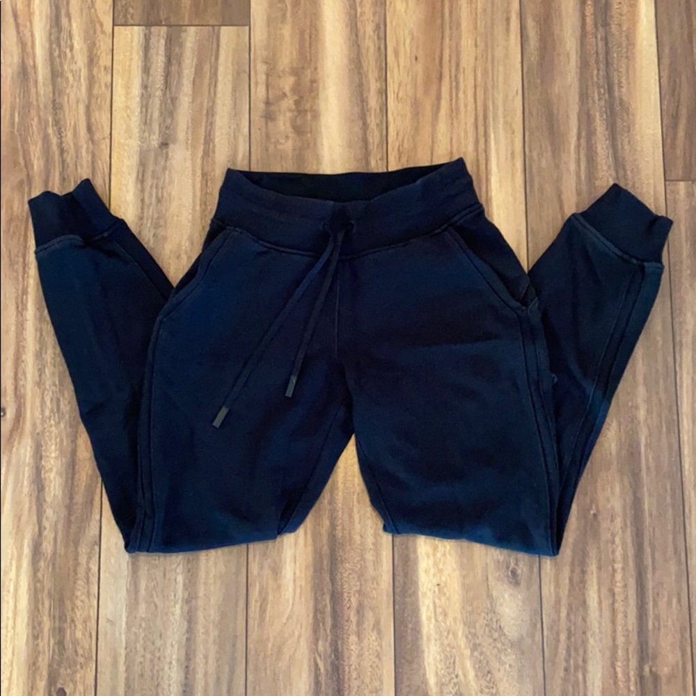 LULULEMON Black Joggers